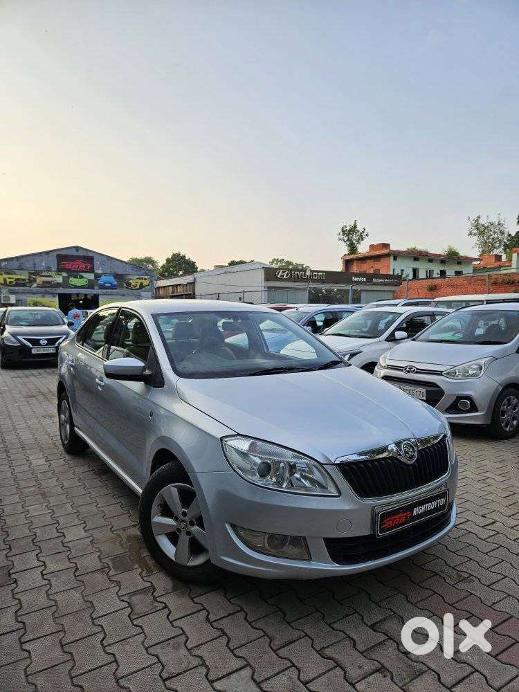 Skoda Rapid 1.5 Tdi At Ambition Plus, 2016, Petrol