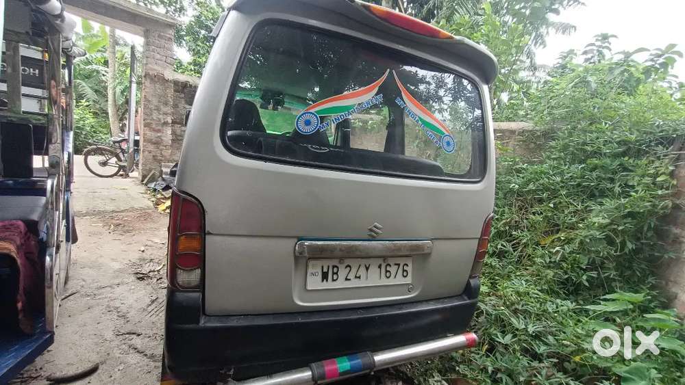 2013 Maruti Suzuki Eeco Smiles 7-seater Standard
