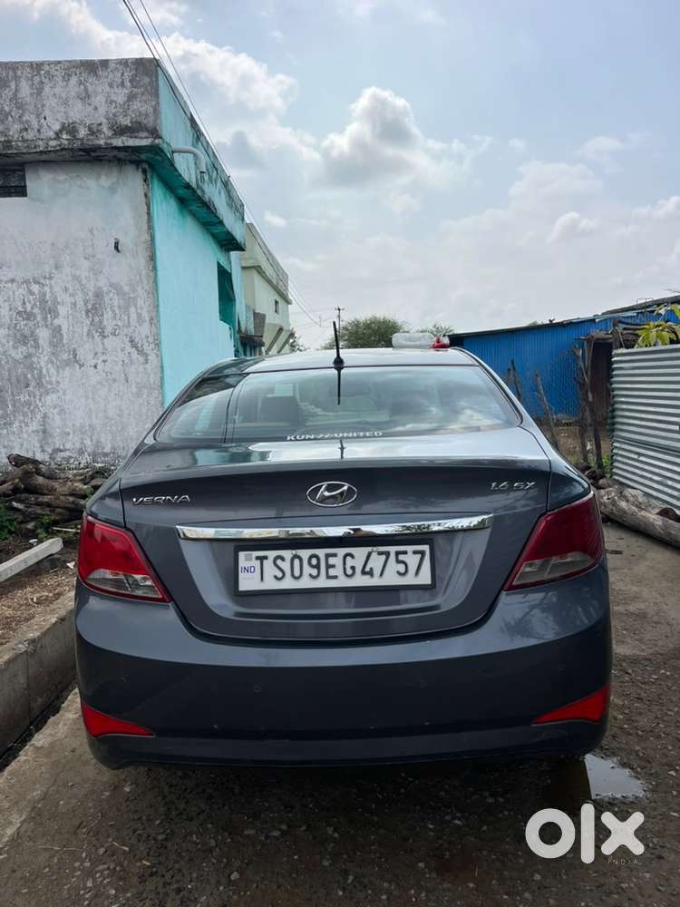 Hyundai Fluidic Verna 2015