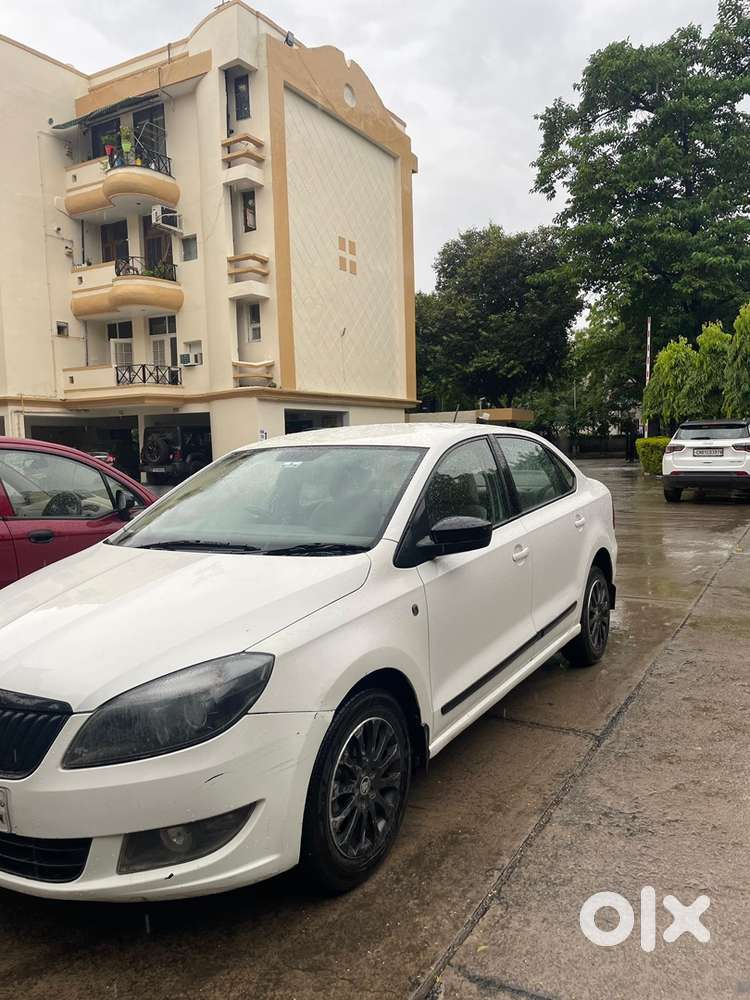 Skoda Rapid Diesel 2015
