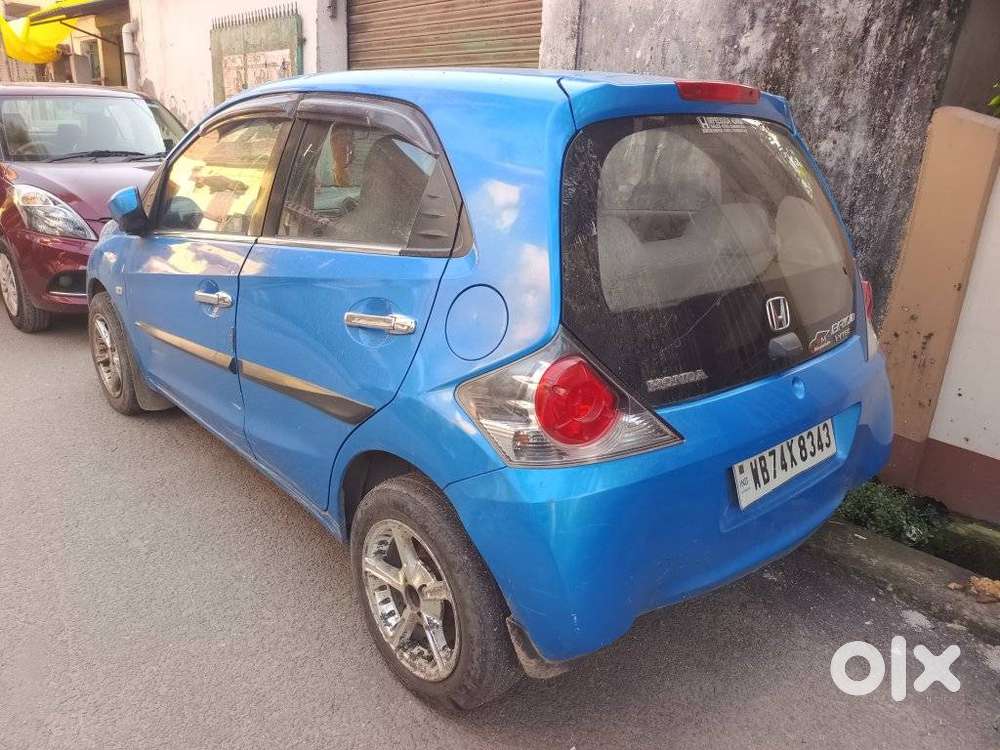 Honda Brio V Mt, 2012, Petrol
