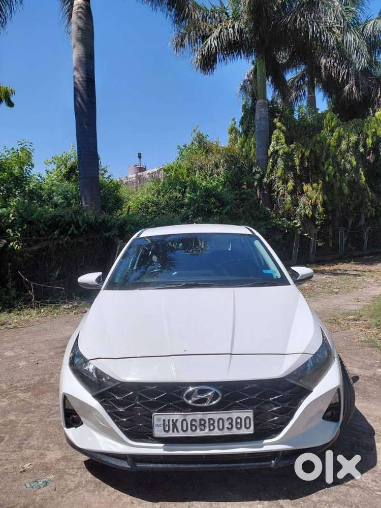 Hyundai I20 Sportz 1.2 Ivt Dual Tone, 2021, Petrol