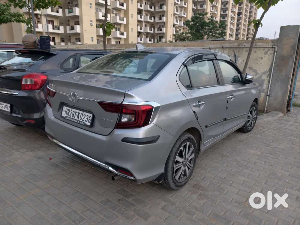 Honda Amaze 2024 Petrol Well Maintained.