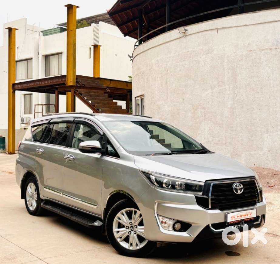 Toyota Innova Crysta 2.8z Automatic, 2018, Diesel