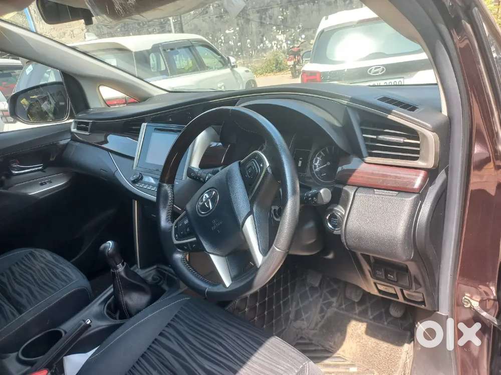 Aadi  Innova Crysta 2020 2.4 V
