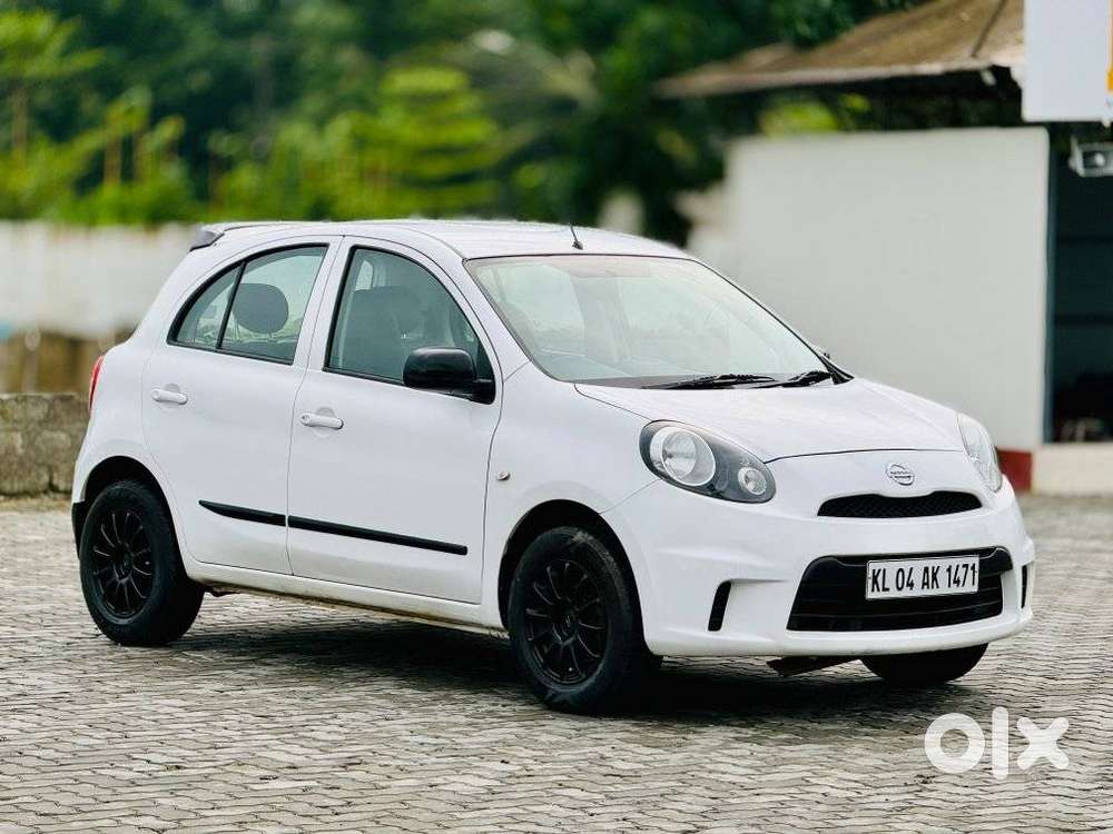 Nissan Micra Active Xv Petrol, 2016, Petrol