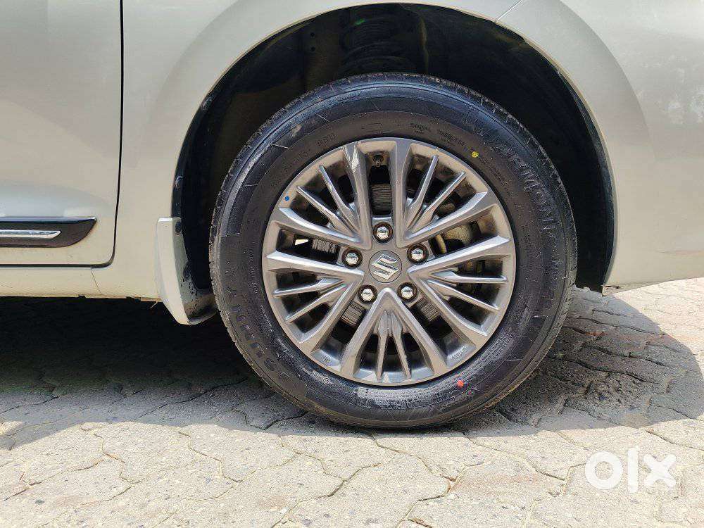 Maruti Suzuki Ertiga Zxi At Shvs, 2019, Petrol