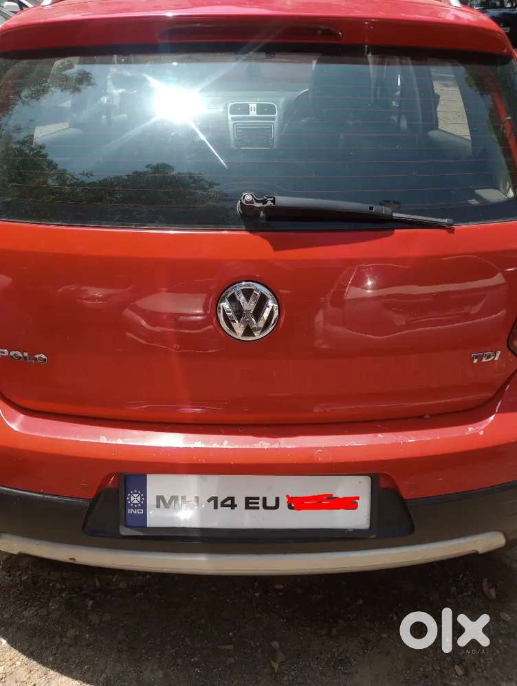 Volkswagen Crosspolo 2015 Diesel 100000 Km Driven Well Maintained,
