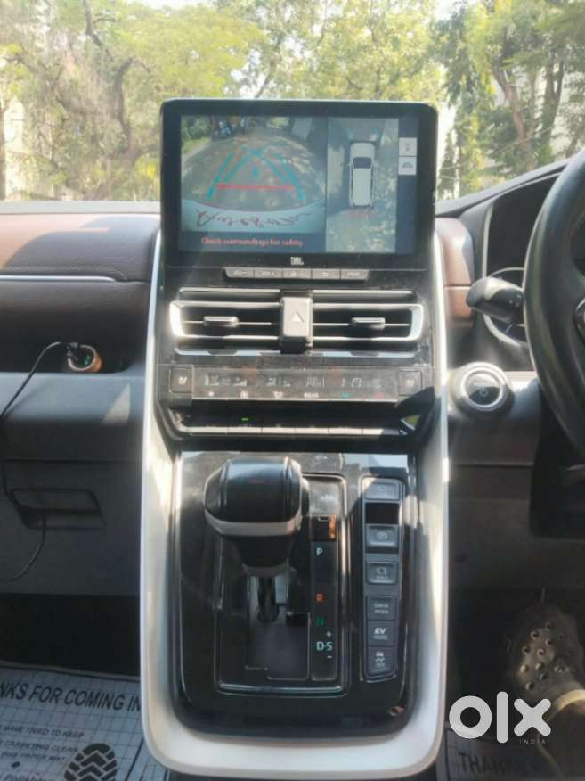 Toyota Innova Hycross 2.0 Zx (o) Hybrid 7 Str, 2023, Petrol