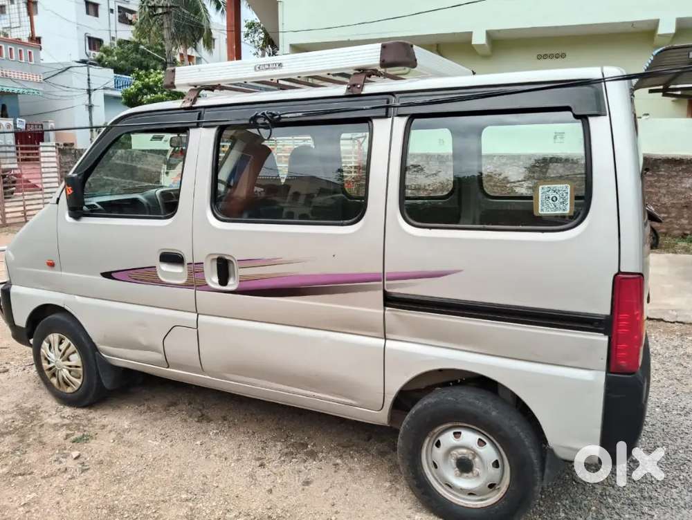 Maruti Suzuki Eeco 2017 Petrol 48000 Km Driven