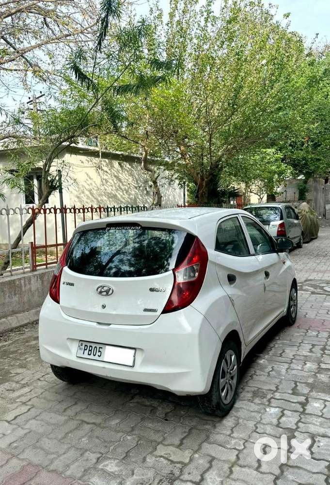 Hyundai Eon Magna +, 2012, Petrol