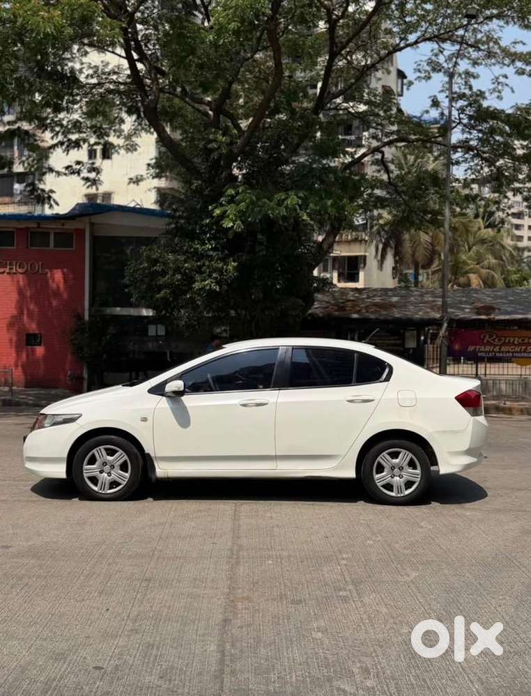 Honda City 2010 Cng & Hybrids Well Maintained