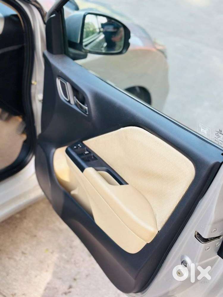 Honda City I-vtec V, 2018, Petrol