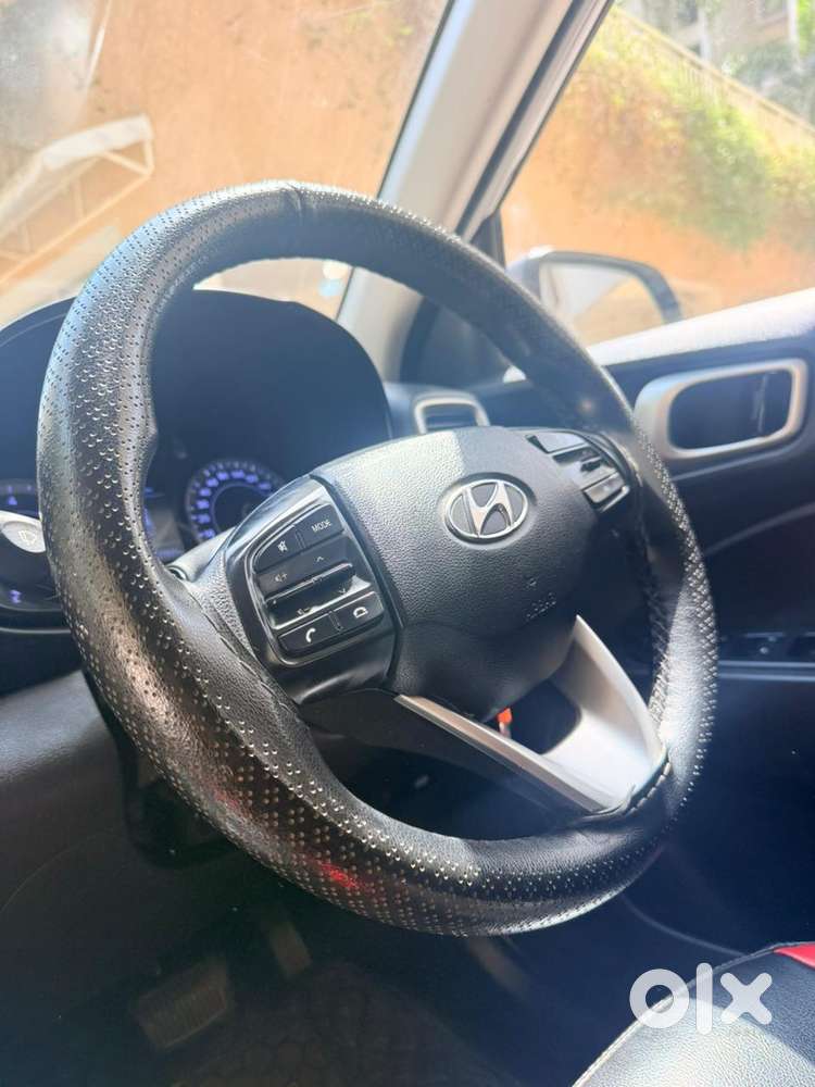Hyundai Venue S Turbo Dct, 2019, Petrol