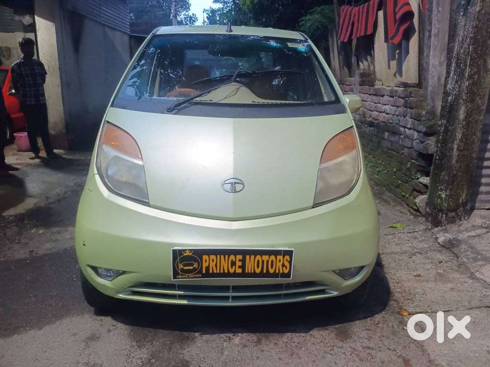 Tata Nano Xe, 2013, Petrol