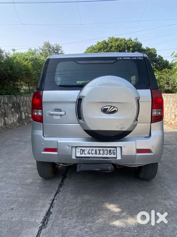 Mahindra Tuv 300 2017