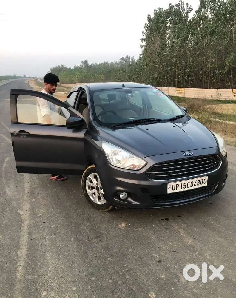 Ford Aspire Blu 2017