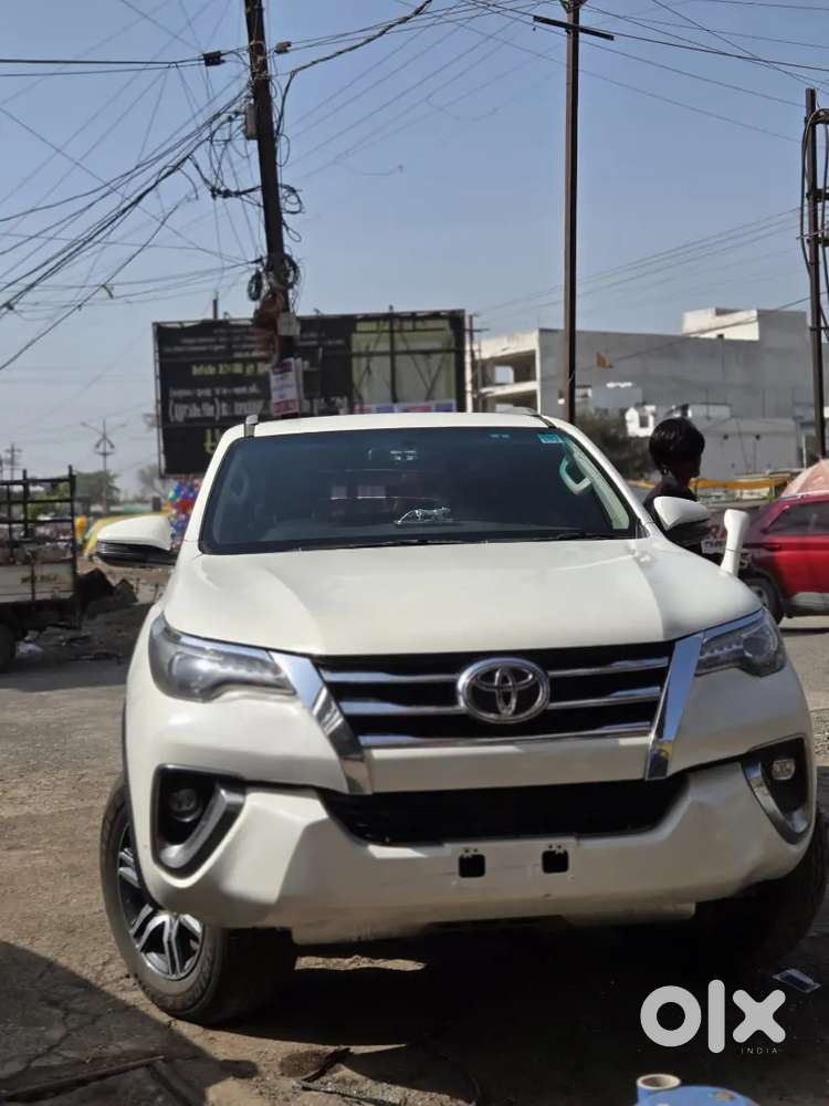 Toyota Fortuner 2018 Diesel Well Maintained Vip Number