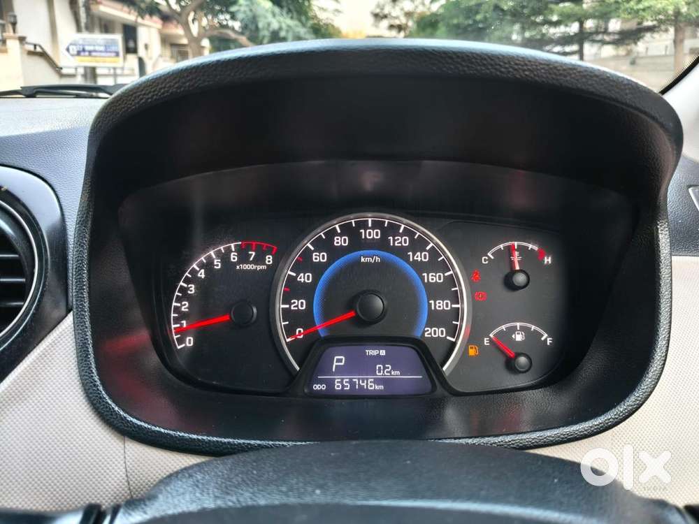 Hyundai Grand I10 2013-2016 At Sportz, 2017, Petrol