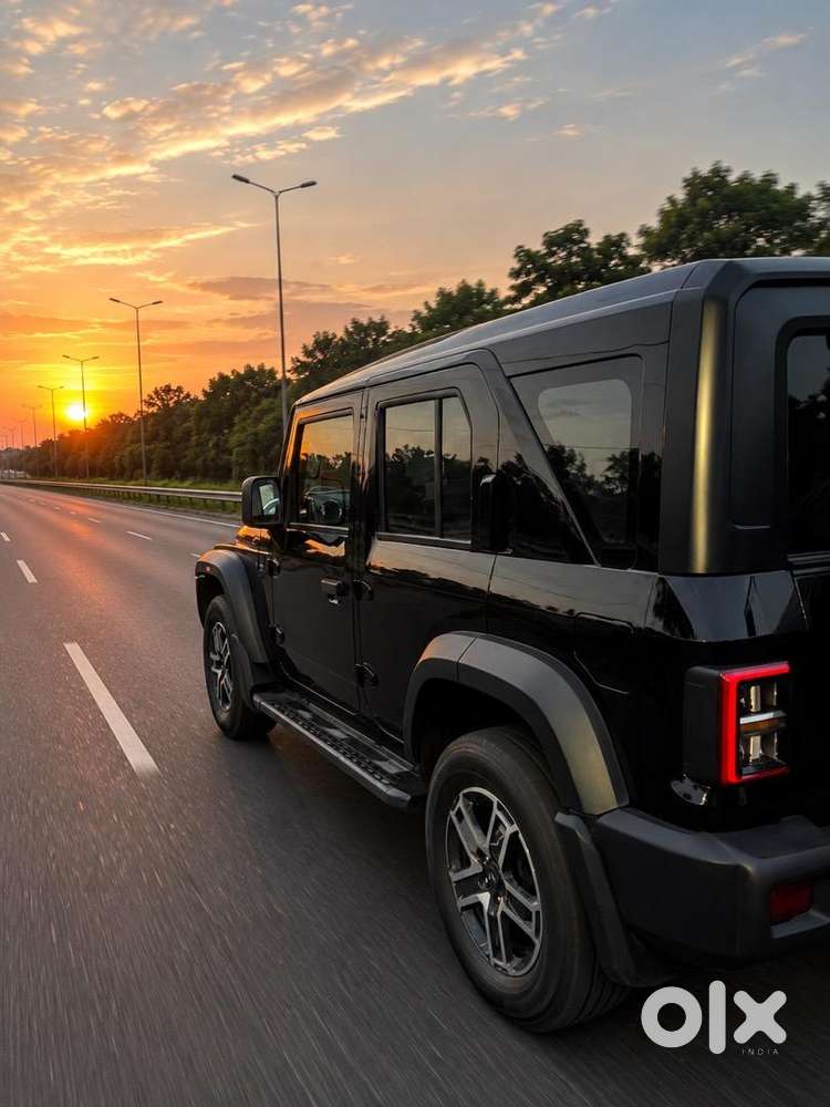 Mahindra Thar Roxx 2025