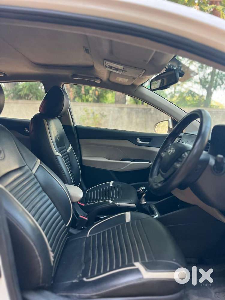 Hyundai Verna 1.5 Sx Petrol Mt, 2020, Petrol