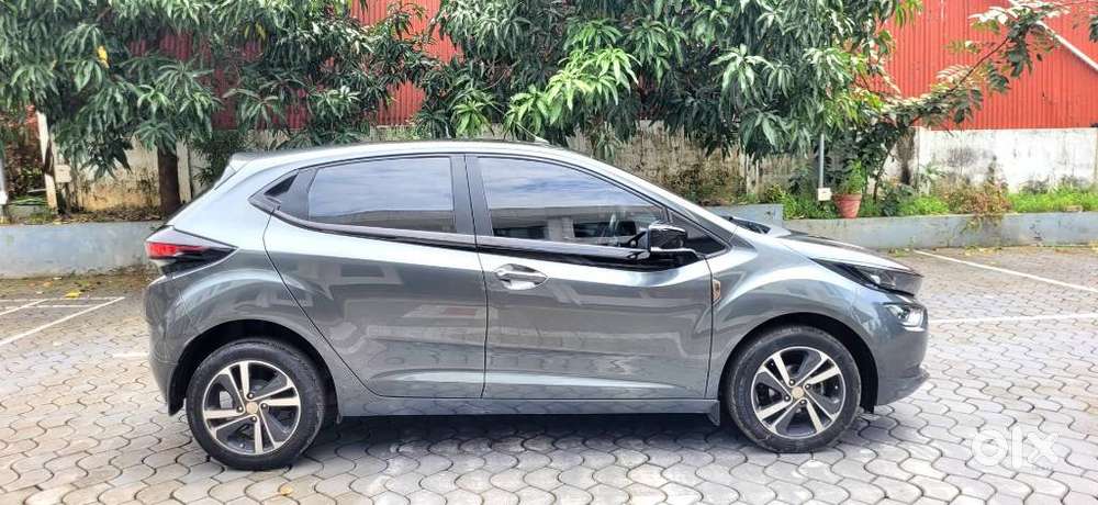 Tata Altroz 1.2 Xz Plus Petrol, 2022, Petrol