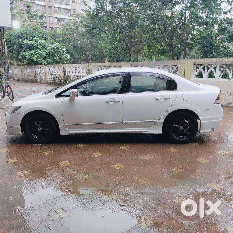Honda Civic 1.8 V Mt, 2011, Petrol