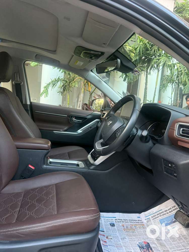 Toyota Innova Hycross 2.0 Zx (o) Hybrid 7 Str, 2024, Petrol