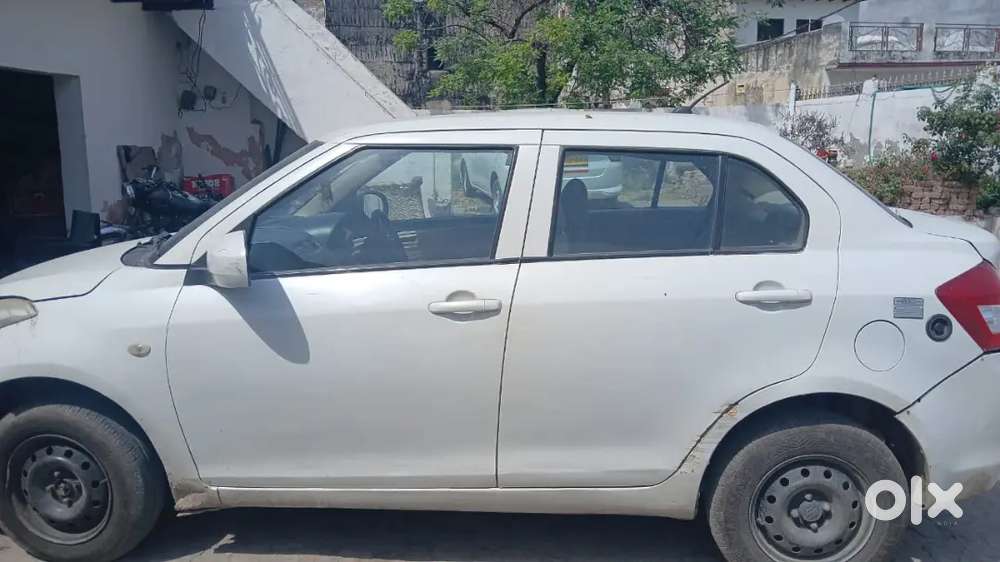 Maruti Suzuki Dzire 2019 Cng & Hybrids 76500 Km Driven