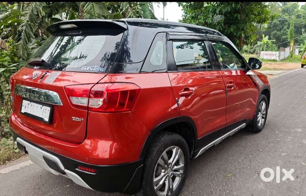 Maruti Suzuki Brezza Zdi+ Dual Tone, 2018, Diesel
