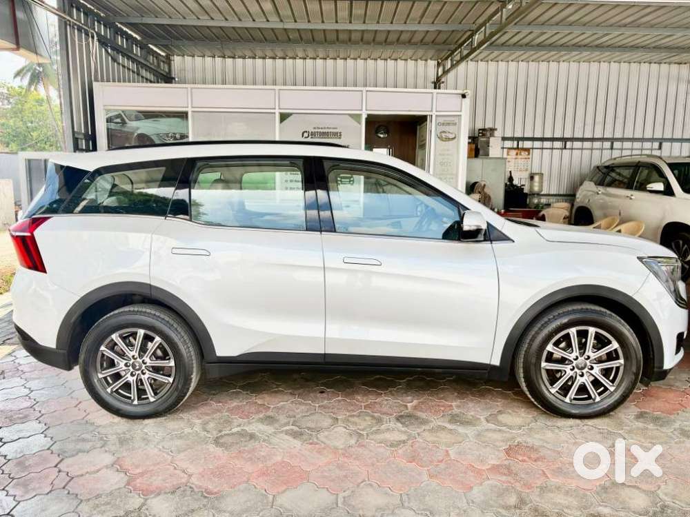 Mahindra Xuv700 2.2 Ax 7 Diesel At Str, 2023, Diesel