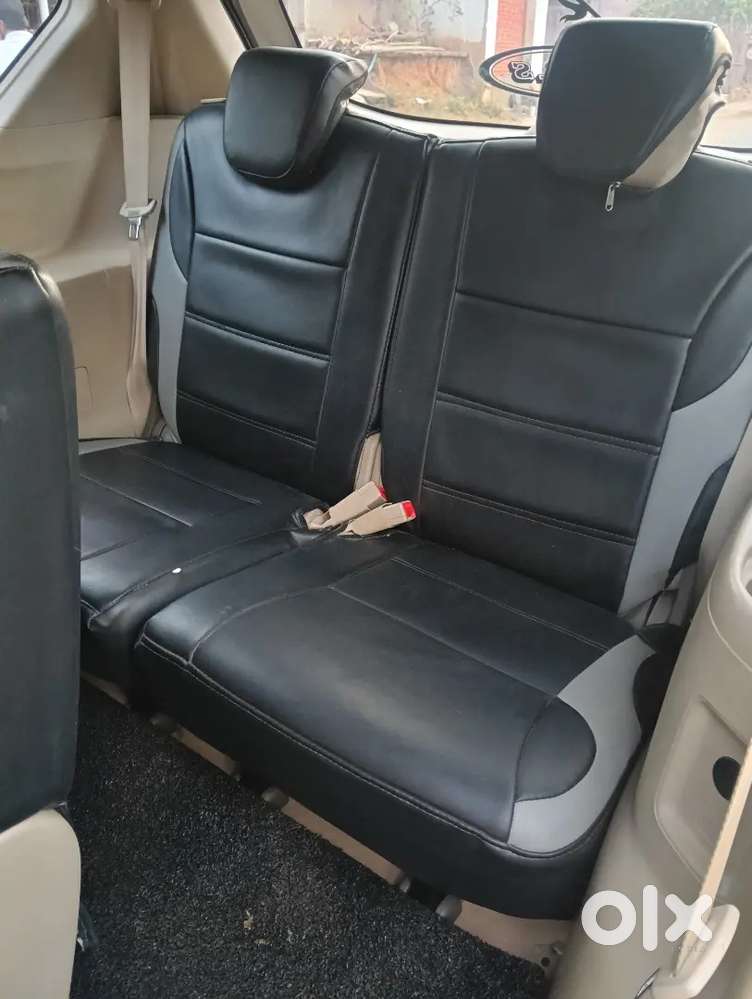 Maruti Ertiga Vxi Petrol 2024