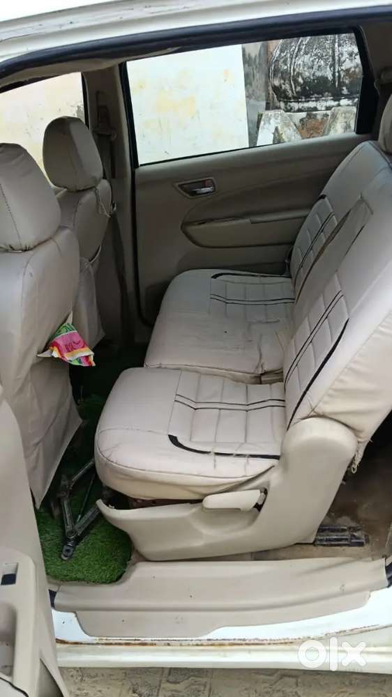 Maruti Suzuki Ertiga 2017 Cng & Hybrids Well Maintained