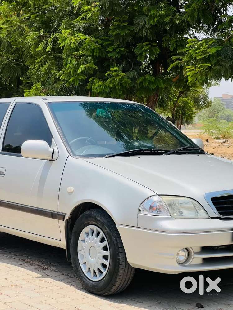 Maruti Suzuki Esteem Vxi - Bsiii, 2005, Petrol