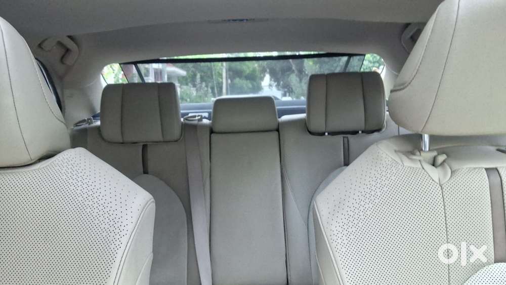 Toyota Camry Hybrid, 2020, Petrol
