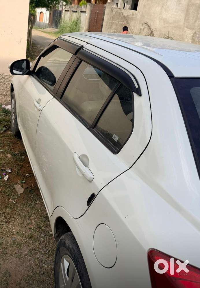 Maruti Suzuki Dezire 1st Owner 2014