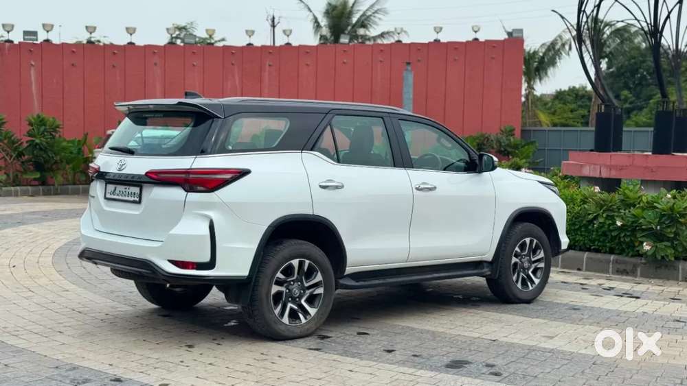 Toyota Fortuner Legender, 2024, Diesel