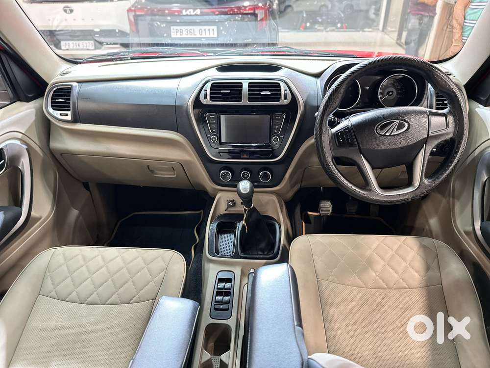 Mahindra Tuv 300 T10, 2019, Diesel