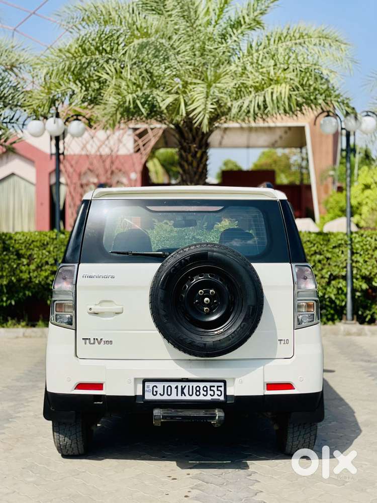 Mahindra Tuv 300 T10, 2019, Diesel
