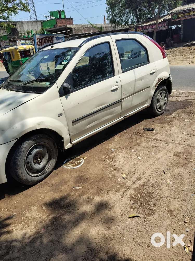 Mahindra E Verito 2013 Diesel 100000 Km Driven