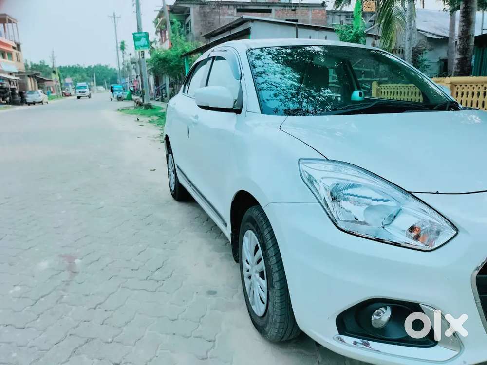 Maruti Suzuki Dzire 2023 Petrol 4390 Km Driven