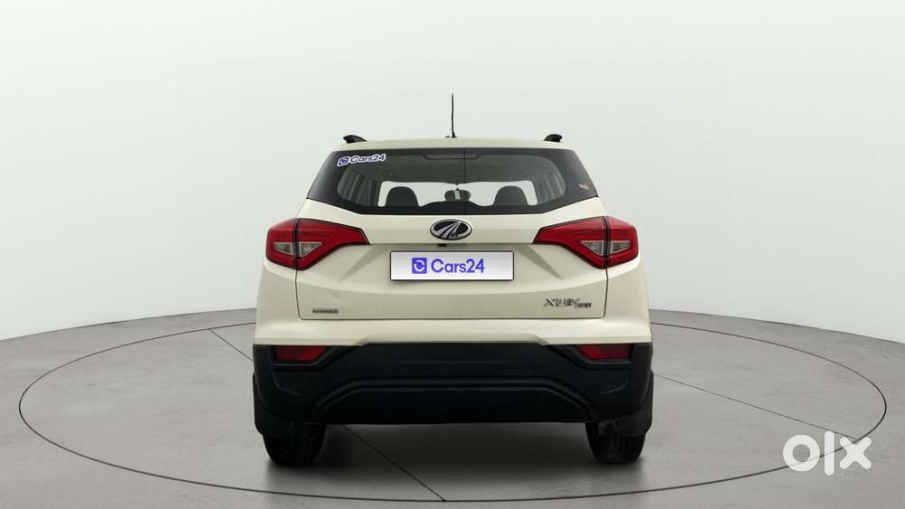 Mahindra Xuv300 W6 Amt Diesel, 2022, Diesel