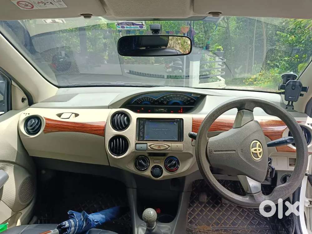 Toyota Etios Liva 2016 Petrol 114000 Km Driven