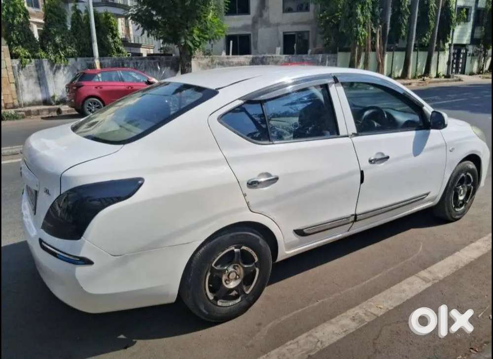 Nissan Sunny Diesel 2012
