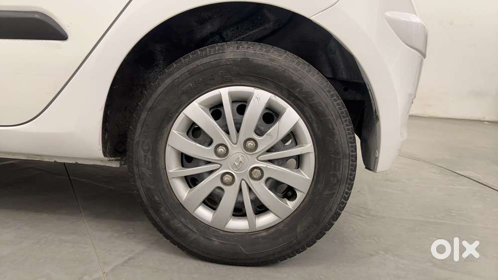 Hyundai I10 Sportz 1.1 Irde2, 2015, Petrol