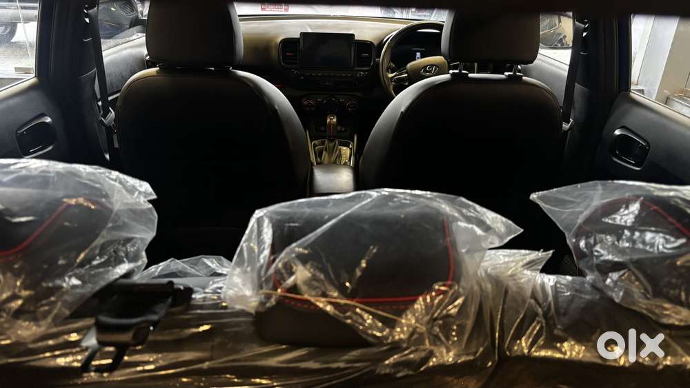 Hyundai Venue N Line 1.0 N8 Turbo Dct Dual Tone, 2024, Petrol