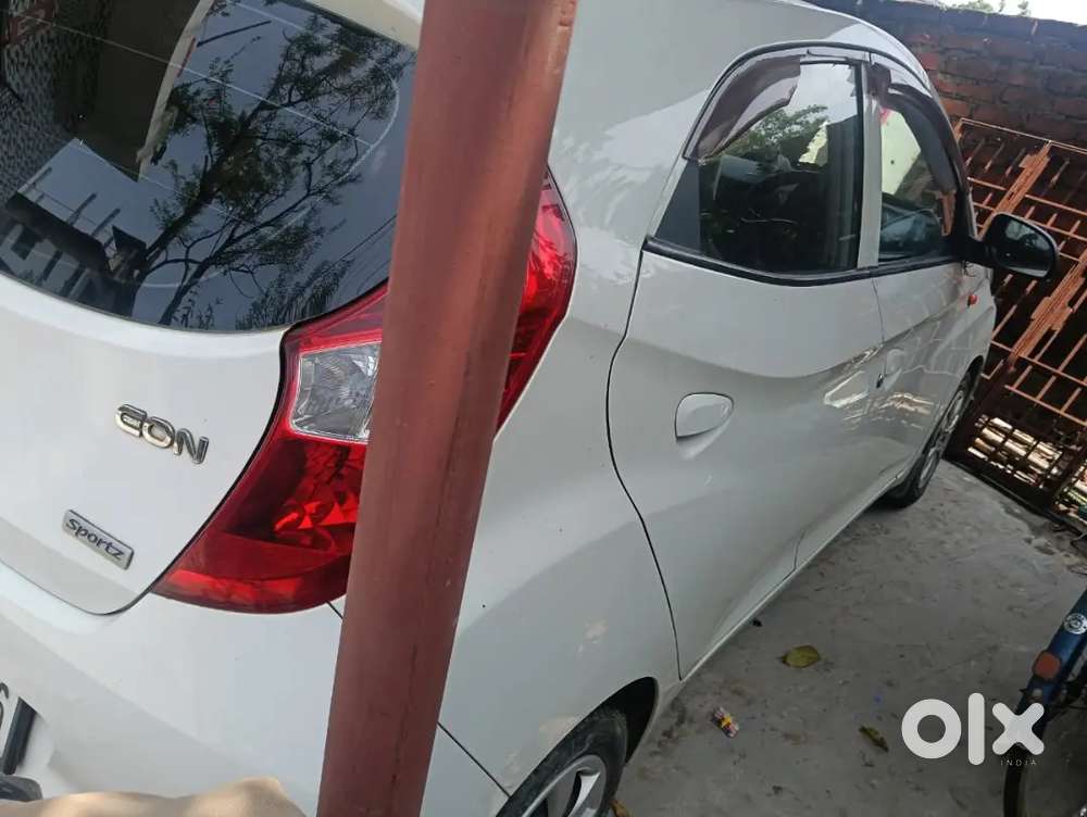 Hyundai Eon 2013 Petrol 63000 Km Driven