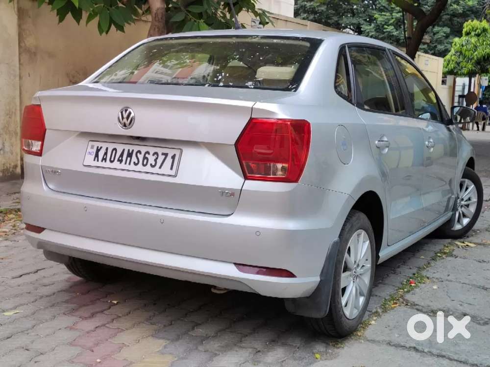 Volkswagen Ameo 1.5 Tdi Highline At 16 Alloy, 2016, Diesel