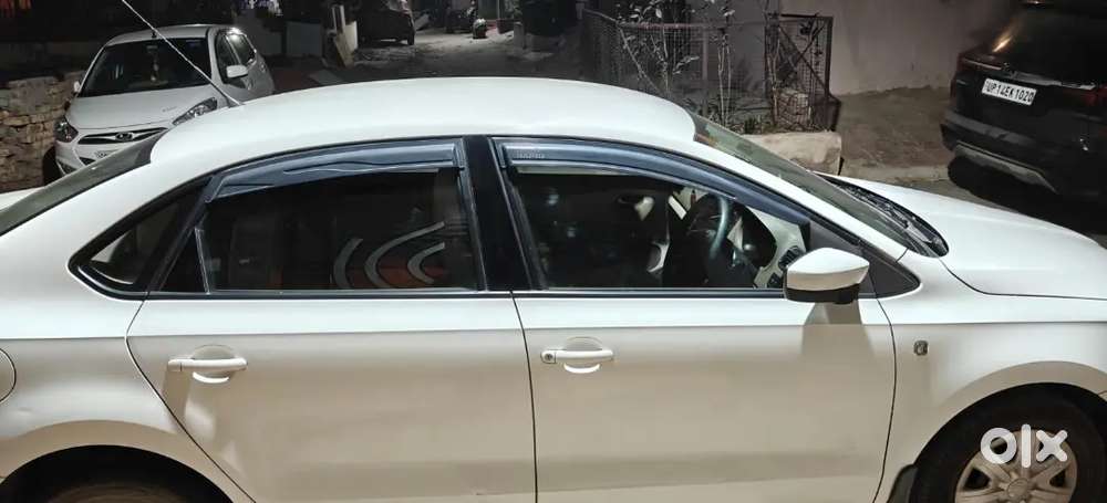 Single Handed Skoda Rapid