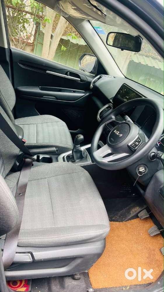Kia Sonet, 2021, Petrol